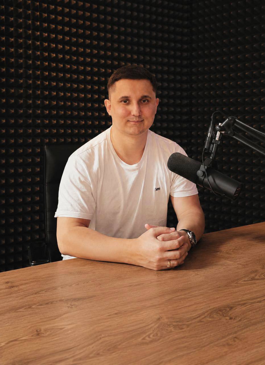 📚 БАЗА ЗНАНИЙ ПО SEO И ЛИНКБИЛДИНГУ Привет, это Евгений Саргош 👋 Я занимаюсь SEO и линкбил...